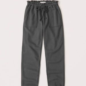NWT Abercrombie Ruffle-Waist Classic Sweatpants